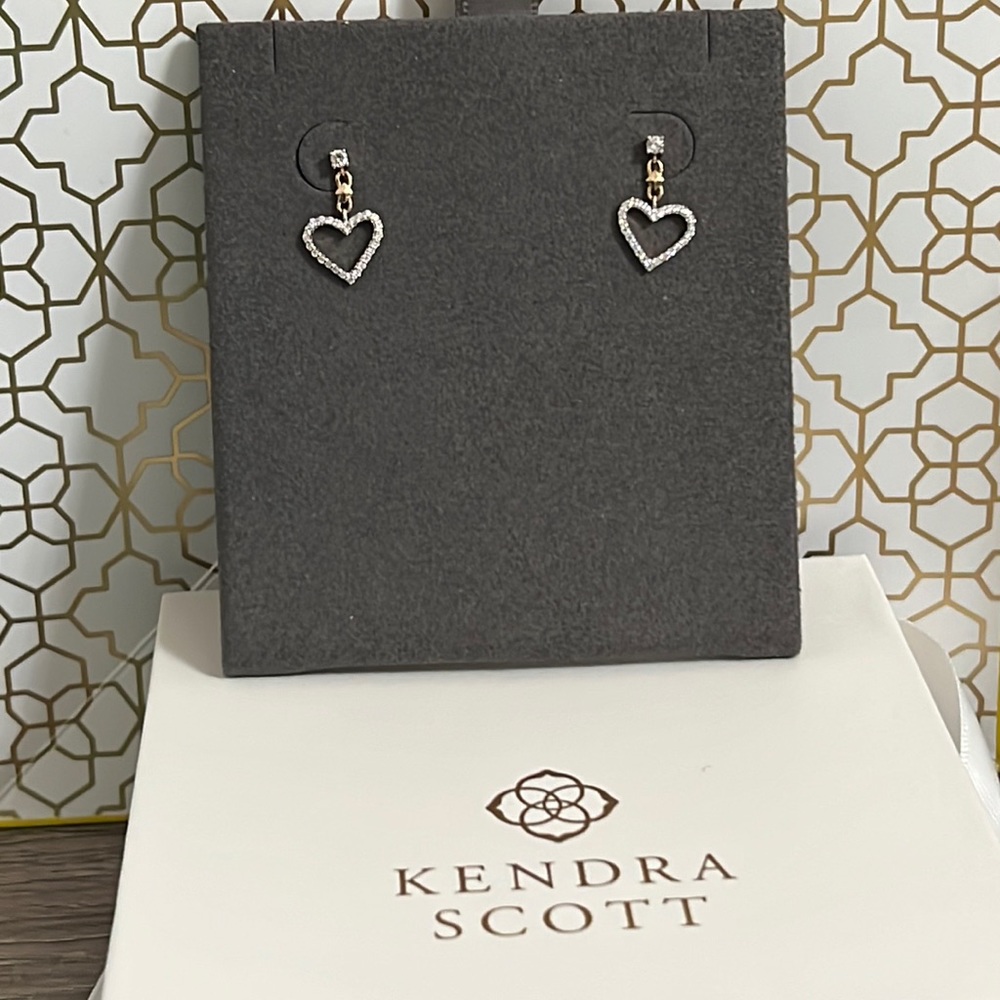 Kendra Scott 14k Yellow Gold Drop Heart Earrings in White Diamonds New in Box